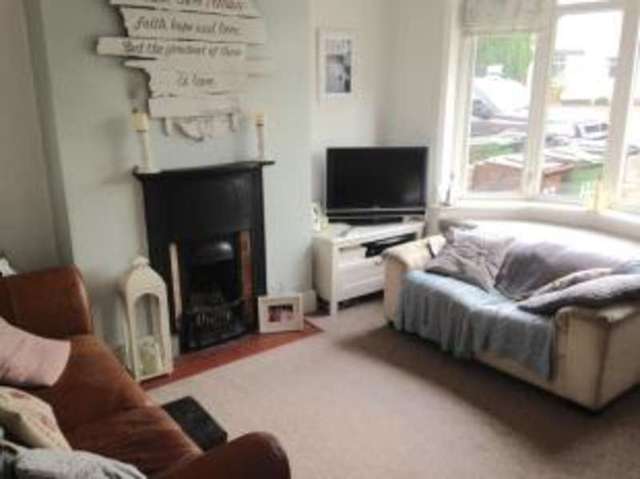  Image of 2 bedroom Terraced house for sale in Stourbridge Road Bromsgrove B61 at Bromsgrove Worcestershire Sidemoor, B61 0AP