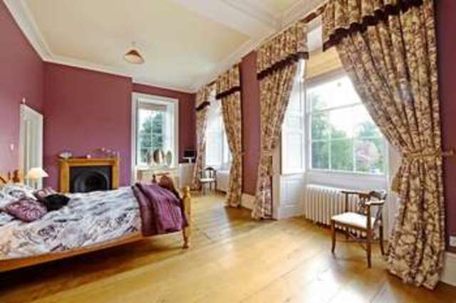  Image of 5 bedroom Semi-Detached house for sale in Chestnut Drive Stretton Hall Oadby Leicester LE2 at 12 Chestnut Drive Oadby Leicester, LE2 4QX