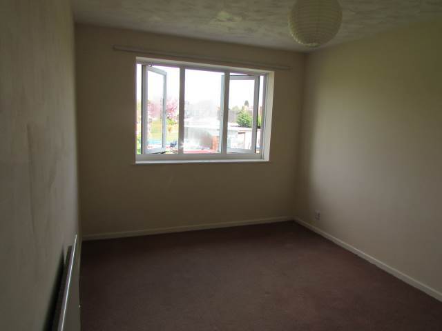  Image of 2 bedroom Cottage to rent in Stanklyn Lane Summerfield Kidderminster DY10 at Stanklyn Lane Summerfield Shenstone, DY10 4HP