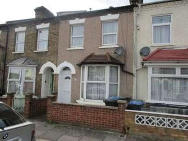  Image of 3 bedroom Terraced house for sale in Sutherland Road Ponders End Enfield EN3 at Sutherland Road  Enfield, EN3 4LZ