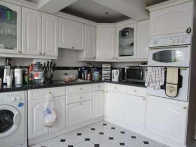  Image of 3 bedroom Terraced house for sale in Sutherland Road Ponders End Enfield EN3 at Sutherland Road  Enfield, EN3 4LZ