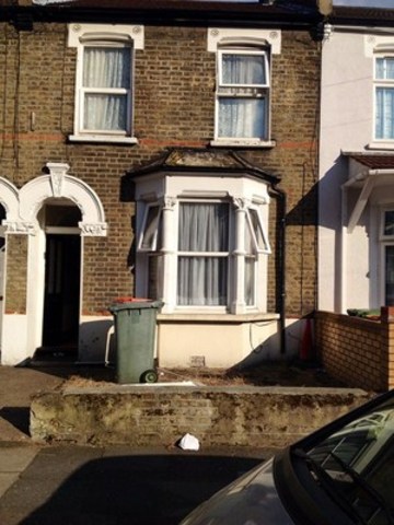  Image of 4 bedroom Terraced house to rent in Sutton Court Road London E13 at SUTTON COURT ROAD  NEWHAM, E13 9NW