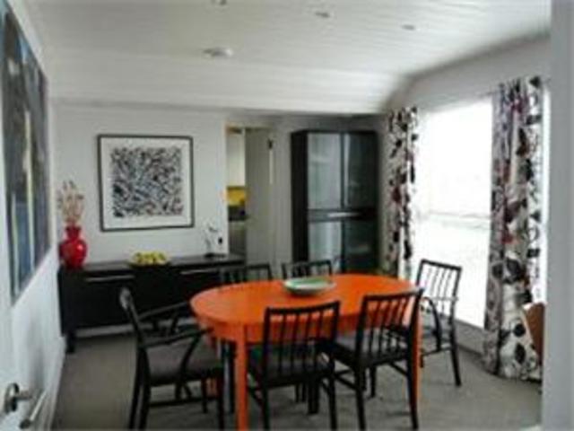  Image of 2 bedroom Flat to rent in Tay Street Newport-on-Tay DD6 at Newport-on-Tay Fife Fife, DD6 8AR