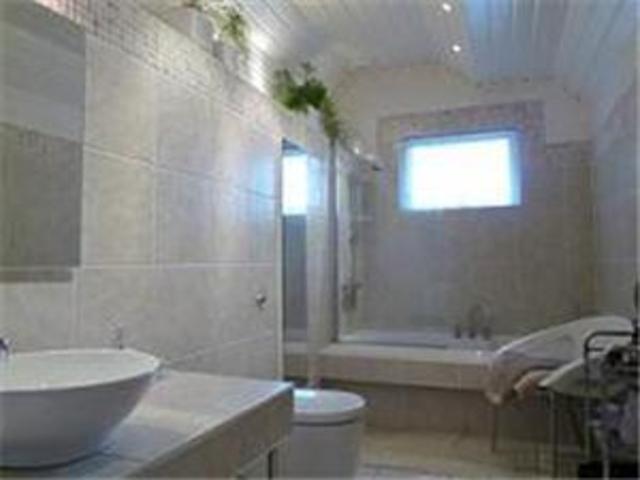  Image of 2 bedroom Flat to rent in Tay Street Newport-on-Tay DD6 at Newport-on-Tay Fife Fife, DD6 8AR