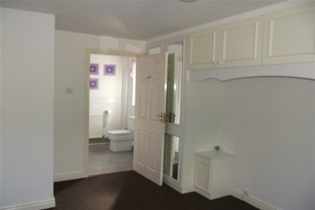  Image of 3 bedroom Bungalow to rent in Templand Drive Cumnock KA18 at Cumnock East Ayrshire East Ayrshire, KA18 1ER