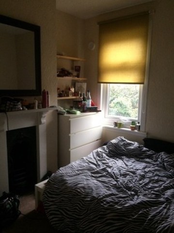  Image of Terraced house to rent in Tennyson Road London E15 at TENNYSON ROAD  STRATFORD, E15 4DR