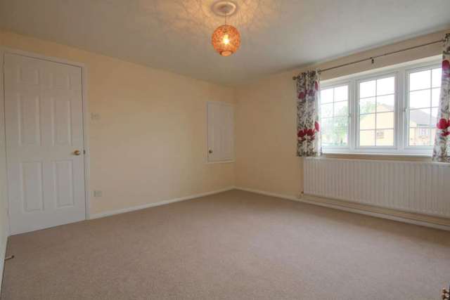  Image of 1 bedroom Maisonette to rent in The Foxgloves Hemel Hempstead HP1 at The Foxgloves  Hemel Hempstead, HP1 2DB