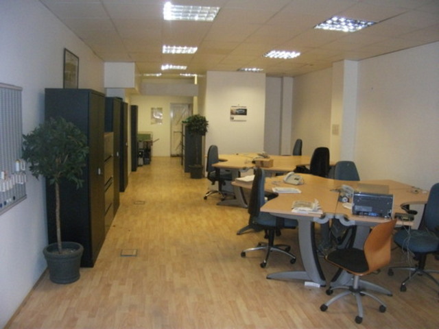  Image of Property to rent in The Highway London E1W at The Highway Suite 4a The Listed Building Canary Wharf, E1W 3HU