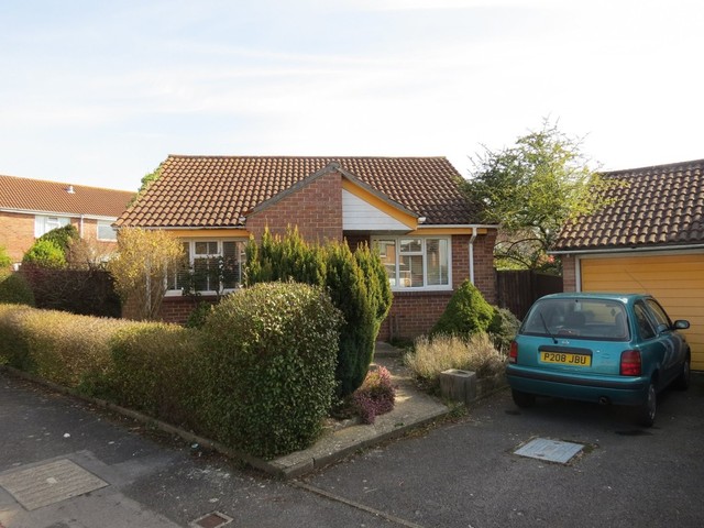  Image of 2 bedroom Detached house for sale in The Linnets Fareham PO16 at The Linnets  Fareham, PO16 8QW