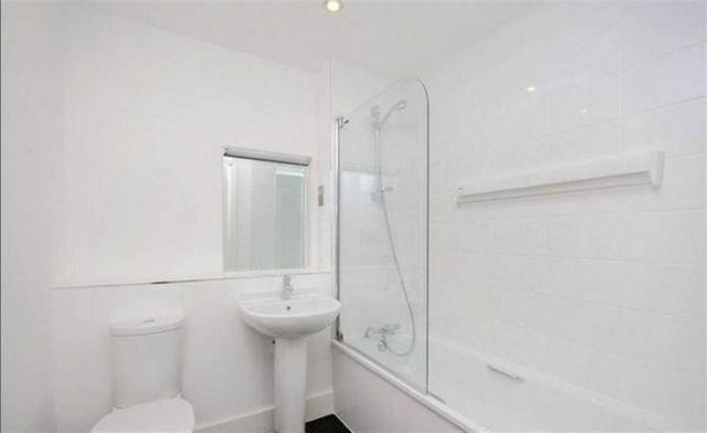  Image of 1 bedroom Flat to rent in Loudoun Road London NW8 at 154 Loudoun Road St Johns Wood St John