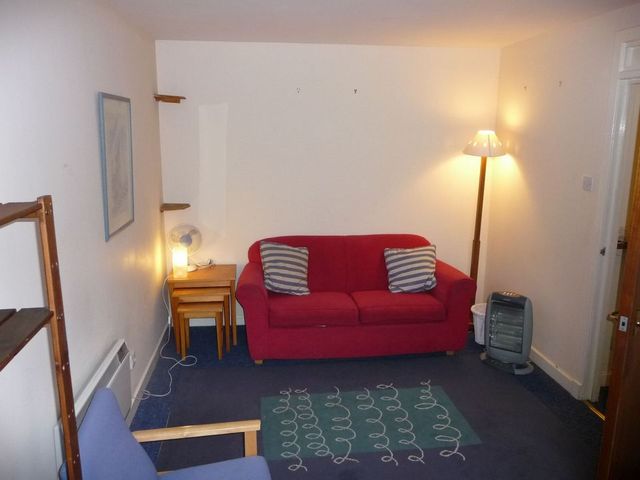  Image of 1 bedroom Flat to rent in Shore Edinburgh EH6 at Leith Edinburgh Edinburgh, EH6 6QN