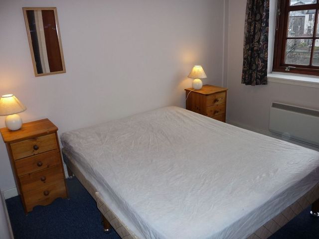  Image of 1 bedroom Flat to rent in Shore Edinburgh EH6 at Leith Edinburgh Edinburgh, EH6 6QN