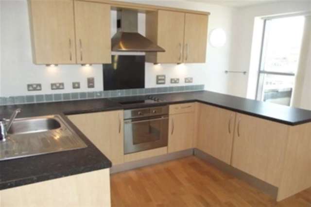  Image of 2 bedroom Flat to rent in Three Queens Lane Redcliffe Bristol BS1 at Bristol, BS1 6LF