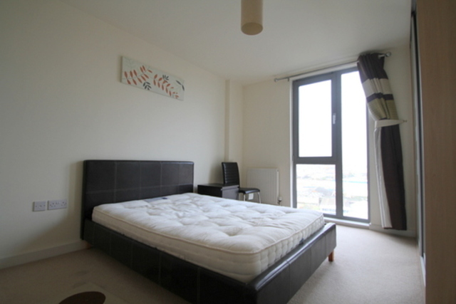  Image of 2 bedroom Apartment to rent in High Street London E15 at Thomas Frye Court  London, E15 2PL