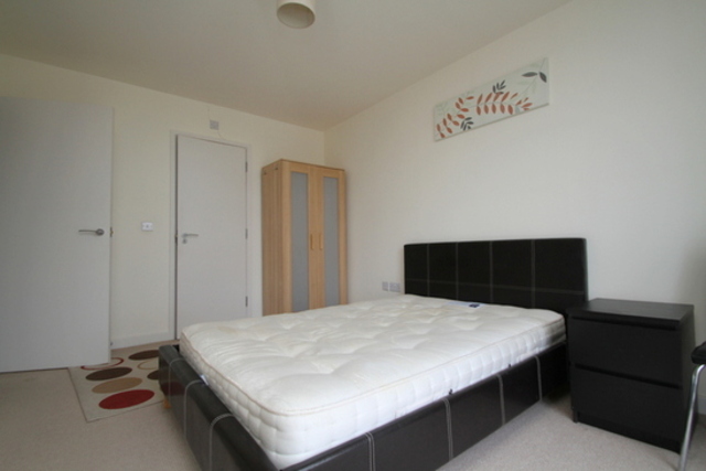  Image of 2 bedroom Apartment to rent in High Street London E15 at Thomas Frye Court  London, E15 2PL