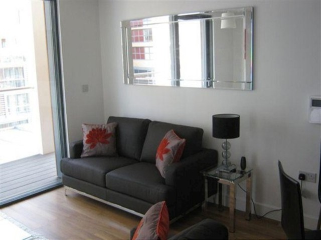  Image of 2 bedroom Apartment to rent in Cumberland Close London E8 at Thomas Tower Dalston Square London, E8 3TF