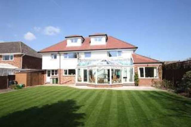  Image of 6 bedroom Detached house for sale in Thornton Crescent Heswall Wirral CH60 at Thornton Crescent  Gayton, CH60 3RR
