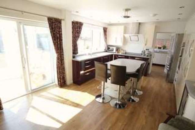  Image of 6 bedroom Detached house for sale in Thornton Crescent Heswall Wirral CH60 at Thornton Crescent  Gayton, CH60 3RR