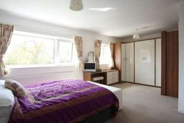  Image of 6 bedroom Detached house for sale in Thornton Crescent Heswall Wirral CH60 at Thornton Crescent  Gayton, CH60 3RR