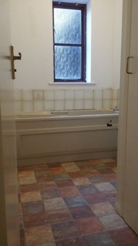  Image of Ground Flat to rent in Tollgate Road London E6 at TOLLGATE ROAD  BECTON, E6 5JY