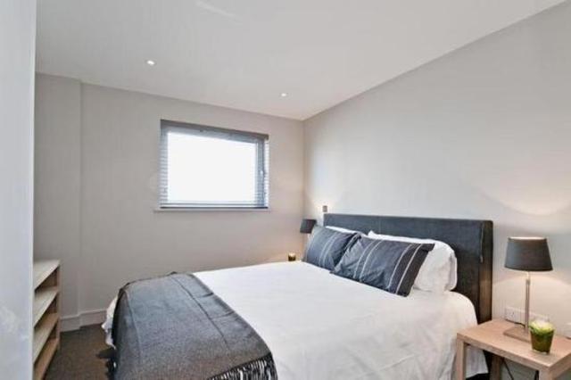  Image of 2 bedroom Flat to rent in Tower Hamlets Road London E17 at Tower Hamlets Road  Walthamstow, E17 4RH