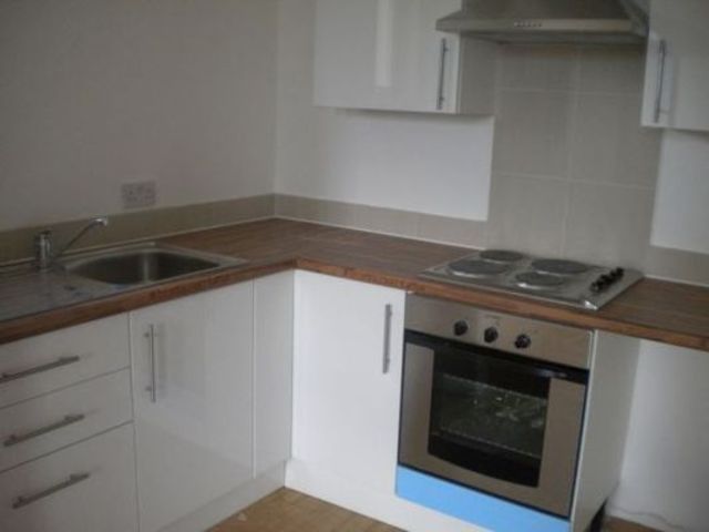  Image of Flat to rent in Ulleswater Road London N14 at Ulleswater Road  Southgate, N14 7BS