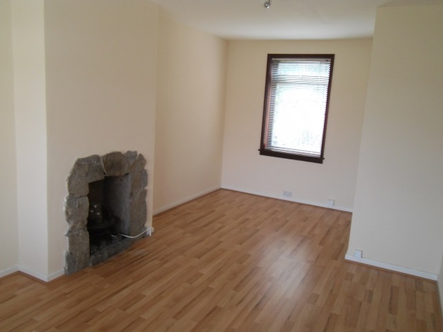  Image of 3 bedroom Semi-Detached house to rent in Upper Mastrick Way Aberdeen AB16 at Mastrick Aberdeen Aberdeen, AB16 5QG