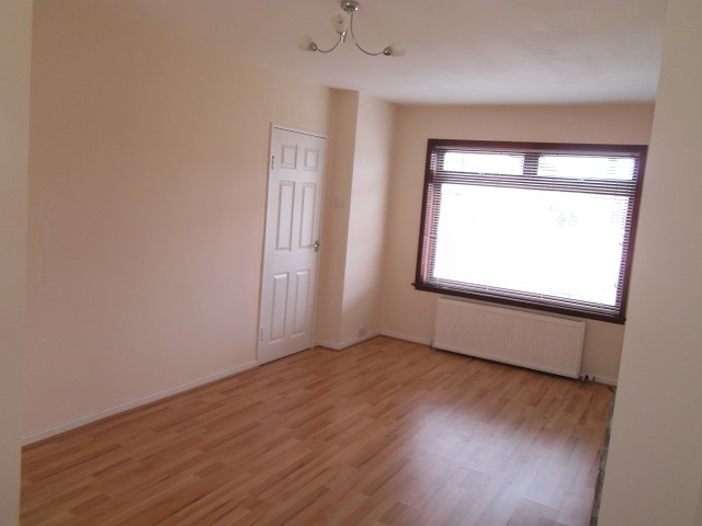  Image of 3 bedroom Semi-Detached house to rent in Upper Mastrick Way Aberdeen AB16 at Mastrick Aberdeen Aberdeen, AB16 5QG