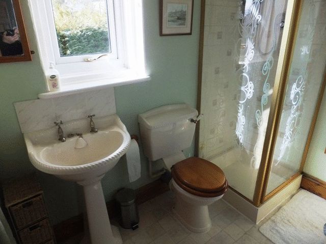 Image of 4 bedroom Detached house for sale in Upper Town Oxenhope Keighley BD22 at Upper Town Oxenhope Oxenhope, BD22 9LP