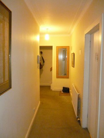  Image of 3 bedroom Flat to rent in Victoria Street Aberdeen AB10 at City Centre Aberdeen Aberdeen, AB10 1UX