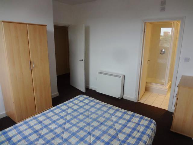  Image of 2 bedroom Apartment to rent in Calderwood Street London SE18 at Woolwich, SE18 6JF