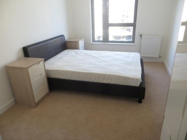  Image of 2 bedroom Apartment to rent in Bramwell Way London E16 at Waterside Hieghts 16 Booth Road London, E16 2FL