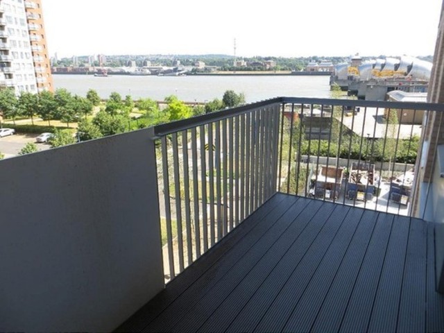  Image of 2 bedroom Apartment to rent in Bramwell Way London E16 at Waterside Hieghts 16 Booth Road London, E16 2FL