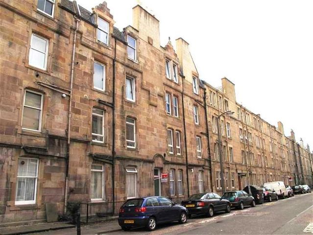  Image of 1 bedroom Flat to rent in Watson Crescent Edinburgh EH11 at Polwarth Edinburgh Edinburgh, EH11 1HB