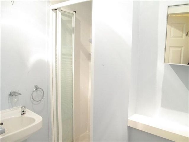  Image of 1 bedroom Flat to rent in Watson Crescent Edinburgh EH11 at Polwarth Edinburgh Edinburgh, EH11 1HB