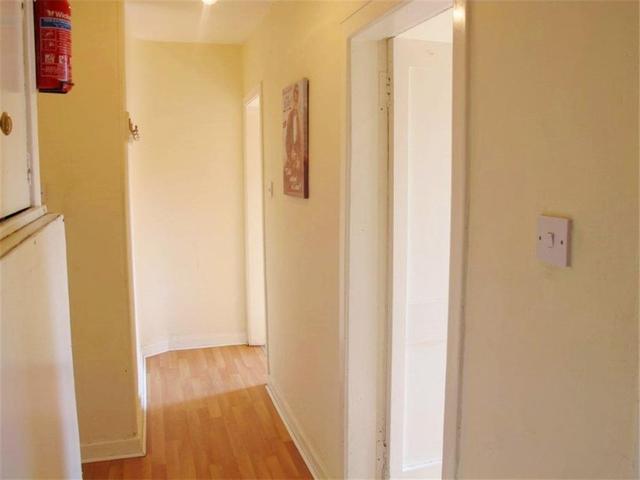  Image of 2 bedroom Flat to rent in Watson Crescent Edinburgh EH11 at Polwarth Edinburgh Edinburgh, EH11 1HB