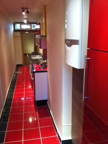  Image of 1 bedroom Bungalow to rent in Wedderburn Road Barking IG11 at WEDDERBURN ROAD  BARKING, IG11 7XF