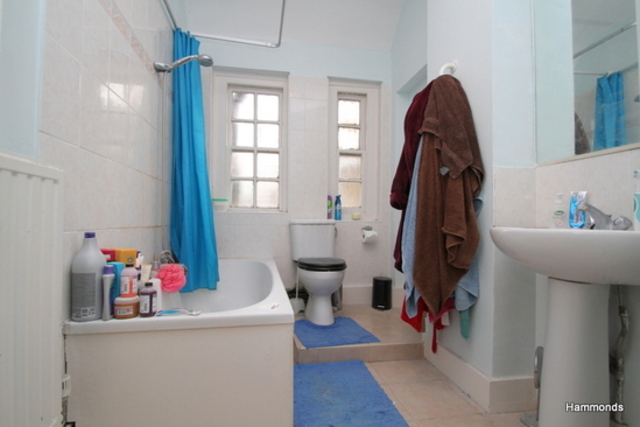  Image of 2 bedroom Flat for sale in Wellington Way London E3 at Wellington Buildings wellington way Bow, E3 4NA