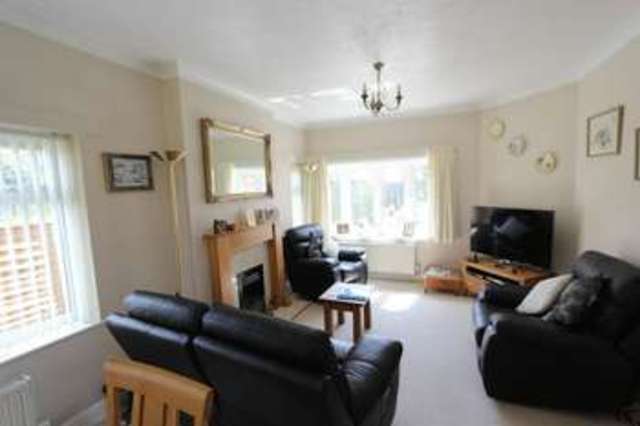 Image of 2 bedroom Detached house for sale in Welton Road Brough HU15 at Welton Road  Brough, HU15 1BJ