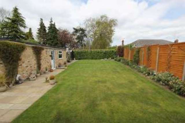  Image of 2 bedroom Detached house for sale in Welton Road Brough HU15 at Welton Road  Brough, HU15 1BJ