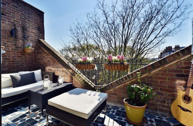  Image of 2 bedroom Flat for sale in West End Lane London NW6 at West End Lane West Hampstead West Hampstead, NW6 1RD