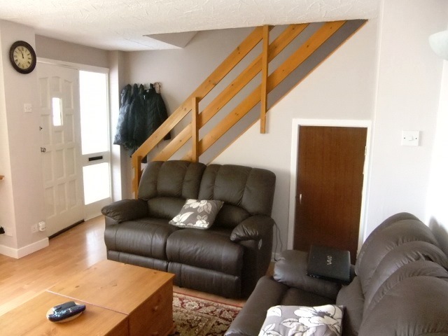  Image of 3 bedroom Semi-Detached house to rent in Westfield Grove Crossgates Cowdenbeath KY4 at Cowdenbeath Fife Fife, KY4 8BY