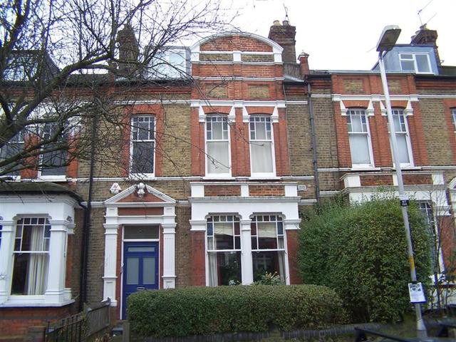  Image of 2 bedroom Property to rent in Weston Park London N8 at Crouch End, N8 9TA