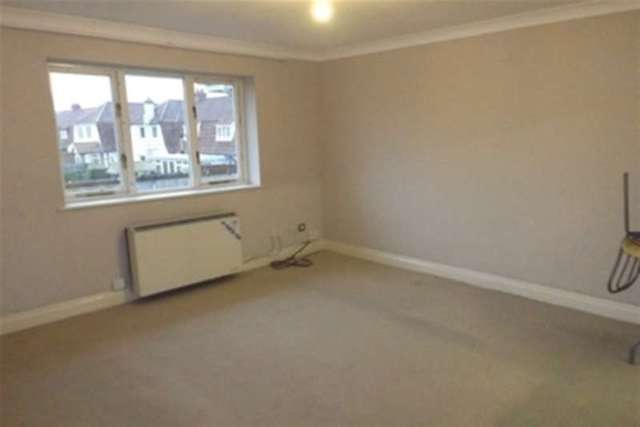  Image of 1 bedroom Detached house to rent in Whitehaven Slough SL1 at Slough, SL1 3RX