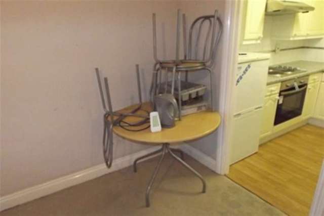  Image of 1 bedroom Detached house to rent in Whitehaven Slough SL1 at Slough, SL1 3RX