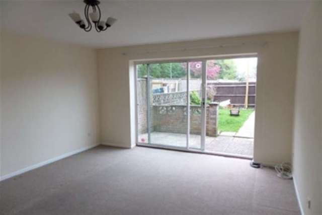  Image of 2 bedroom Detached house to rent in Whyteways Eastleigh SO50 at Eastleigh, SO50 4NR