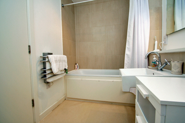 Image of 2 bedroom Apartment to rent in Wick Lane London E3 at Wick Lane  London, E3 2JJ