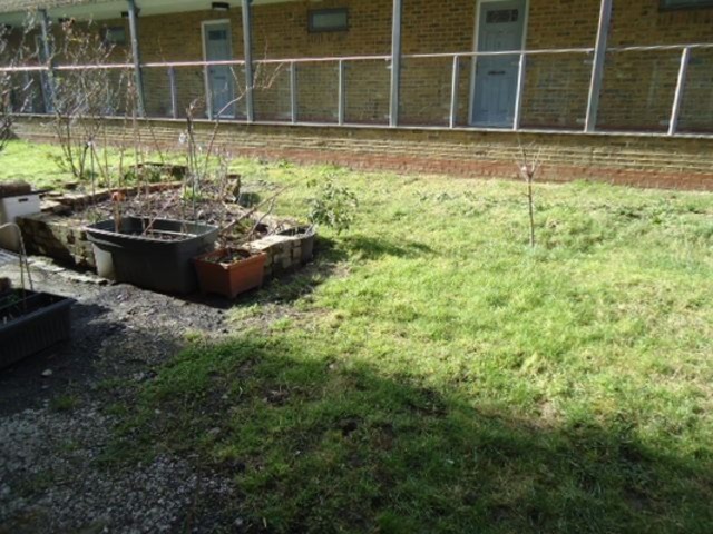  Image of 2 bedroom Flat to rent in Wightman Road London N8 at Wightman Road  Turnpike Lane, N8 0NA