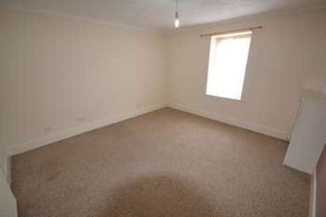  Image of 2 bedroom Bungalow to rent in Williamson Street Pembroke SA71 at Williamson Street  Pembroke, SA71 4ER