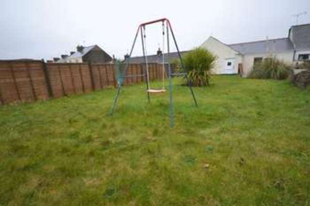  Image of 2 bedroom Bungalow to rent in Williamson Street Pembroke SA71 at Williamson Street  Pembroke, SA71 4ER